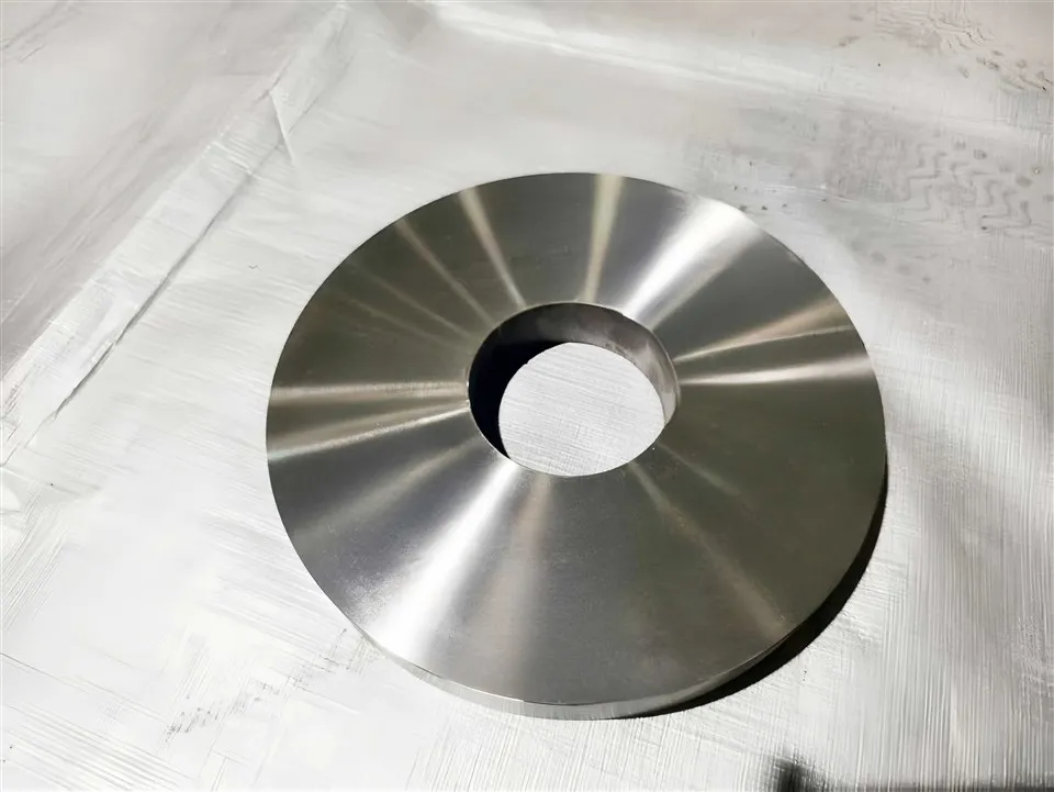 GR12 Titan -Schmiedensring